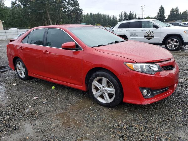 2013 TOYOTA CAMRY