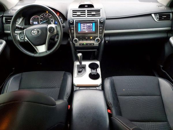2013 TOYOTA CAMRY