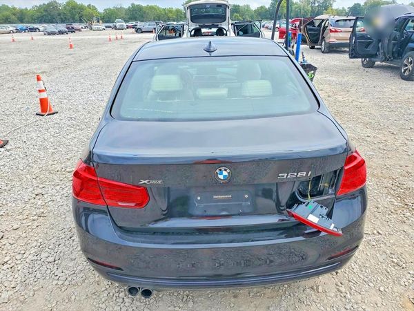 2016 BMW 328