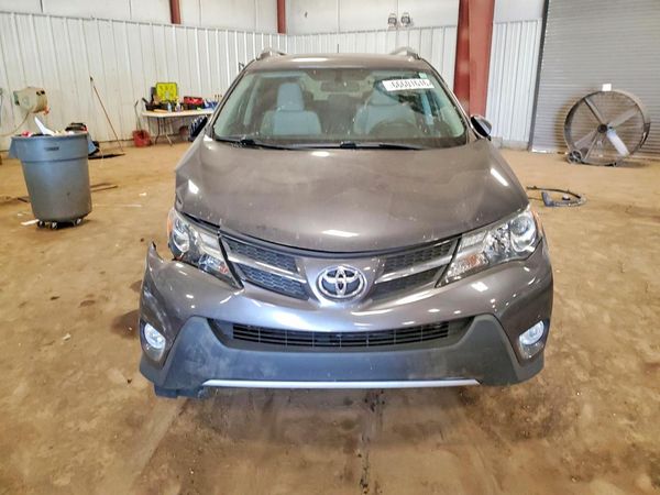 2015 TOYOTA RAV4