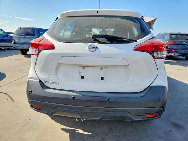 2020 NISSAN KICKS