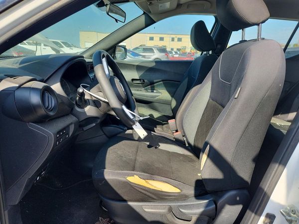 2020 NISSAN KICKS