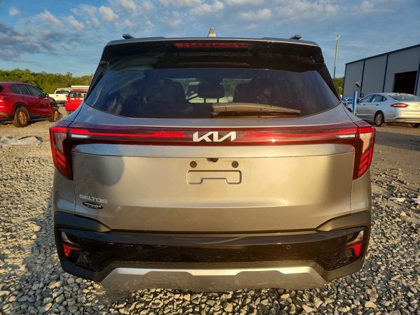2025 KIA SELTOS EX