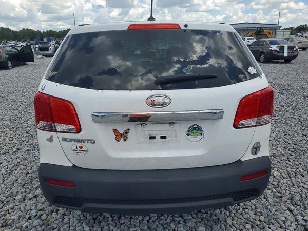 2013 KIA SORENTO