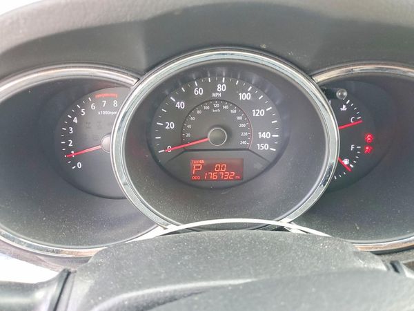 2013 KIA SORENTO