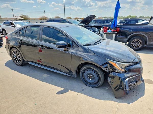 2021 TOYOTA COROLLA