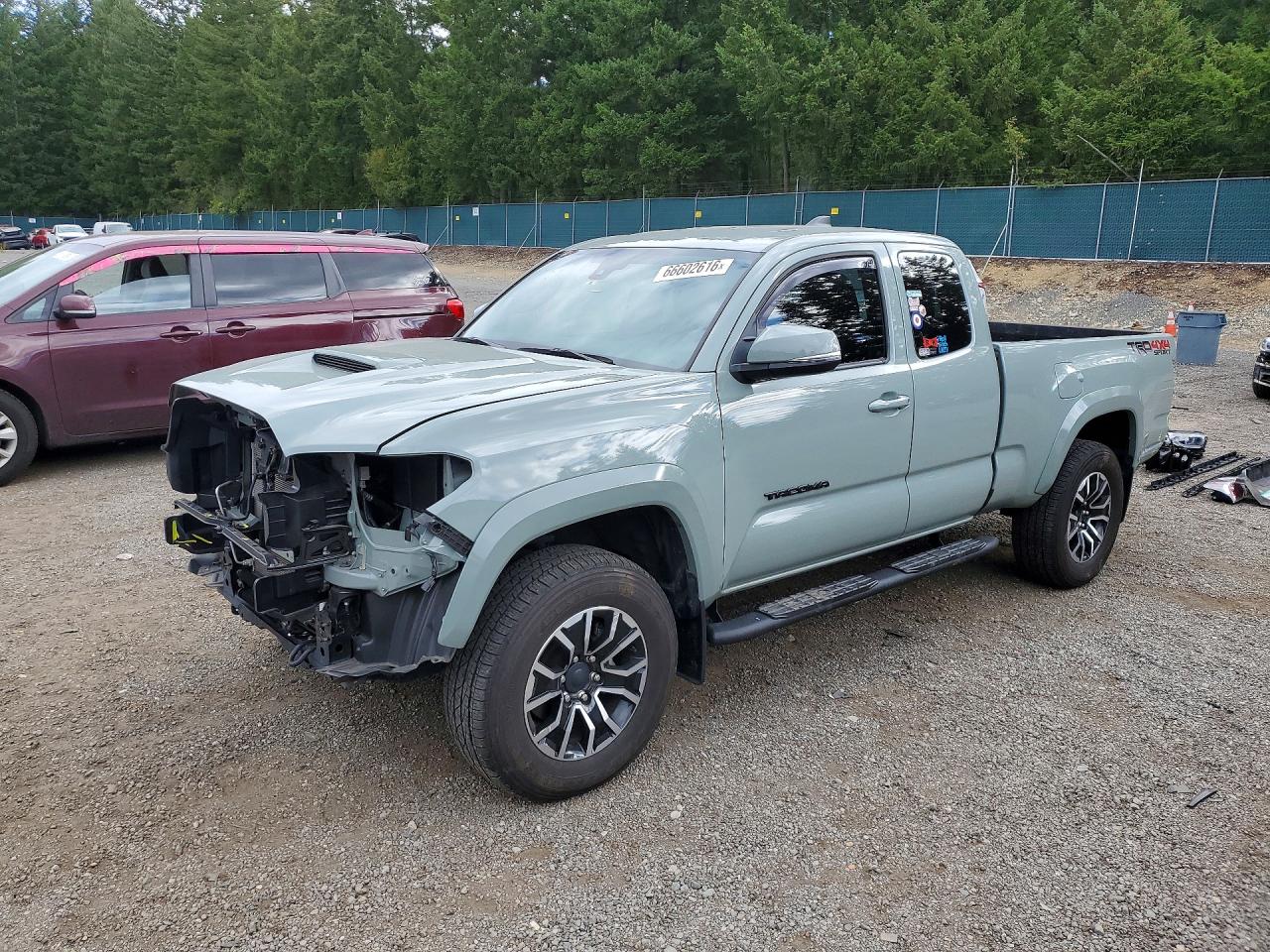2022 TOYOTA TACOMA SR5