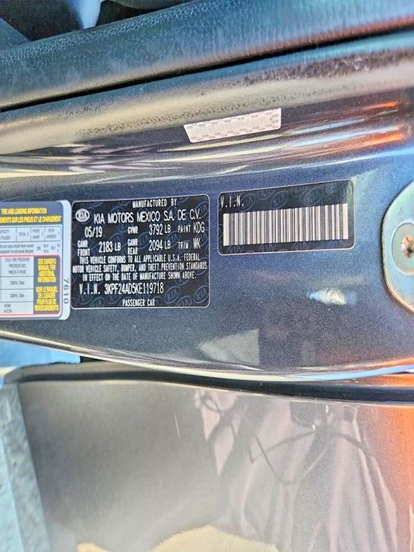 2019 KIA FORTE