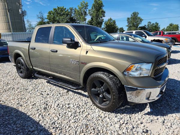 2014 RAM 1500 SLT