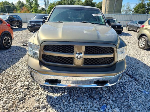 2014 RAM 1500 SLT