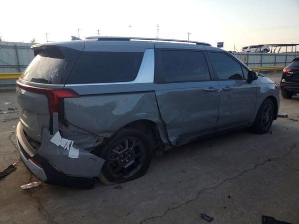 2025 KIA CARNIVAL