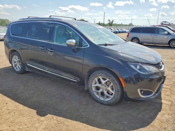 2020 CHRYSLER PACIFICA