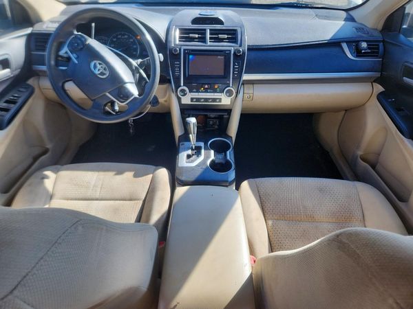 2014 TOYOTA CAMRY