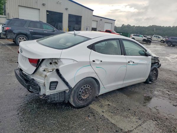 2016 HYUNDAI ELANTRA