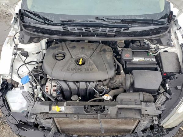 2016 HYUNDAI ELANTRA