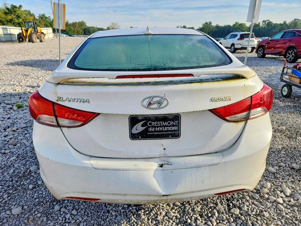 2013 HYUNDAI ELANTRA