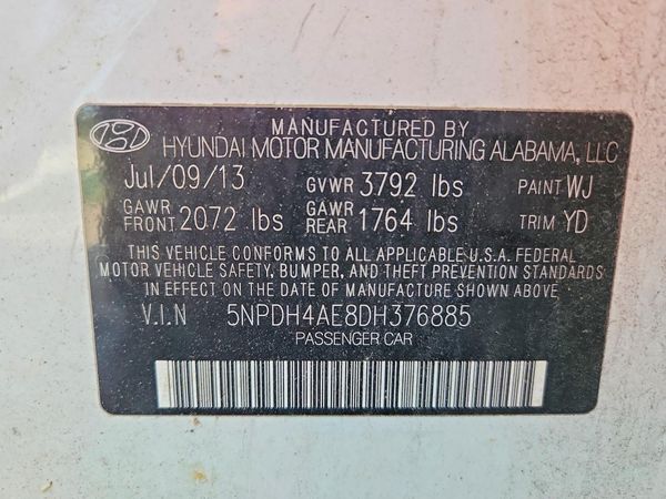 2013 HYUNDAI ELANTRA