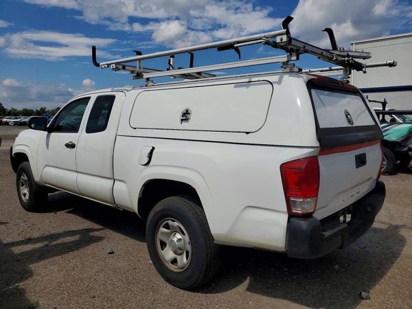 2017 TOYOTA TACOMA SR/SR5