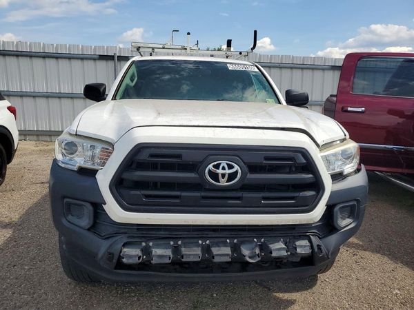 2017 TOYOTA TACOMA SR/SR5