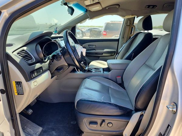 2019 KIA SEDONA