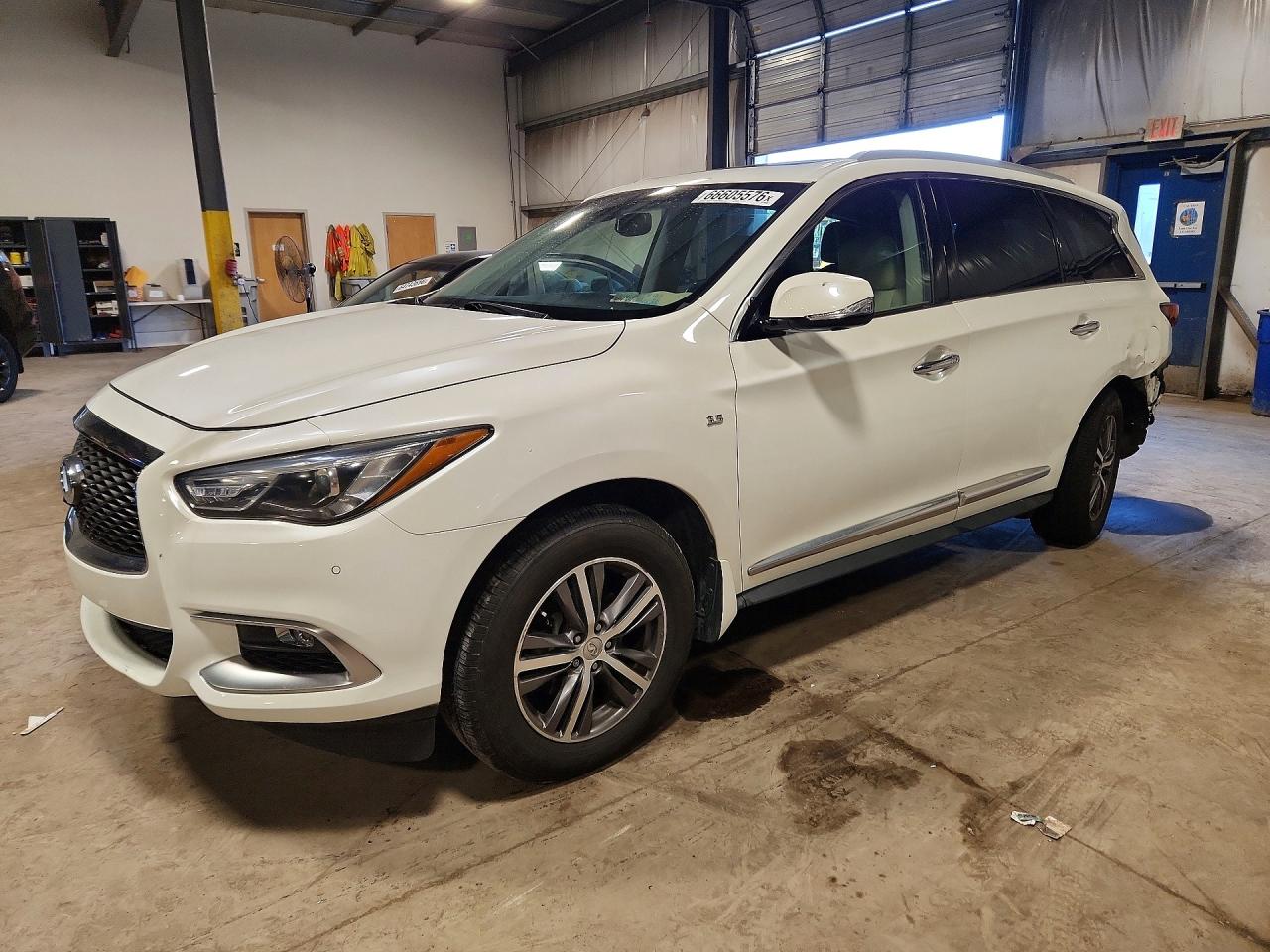 2016 INFINITI QX60