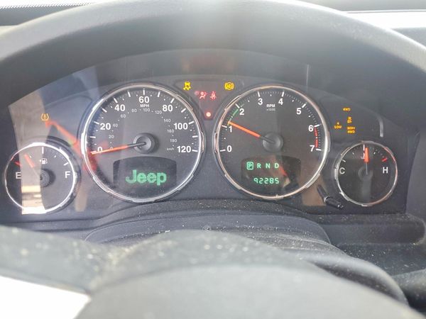 2012 JEEP LIBERTY Jet