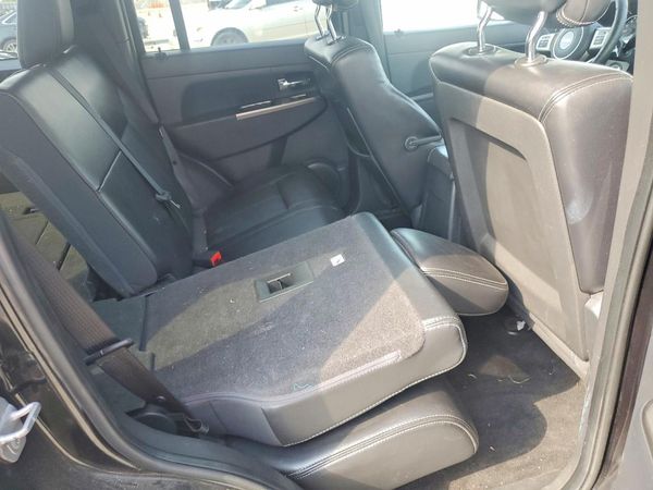 2012 JEEP LIBERTY Jet