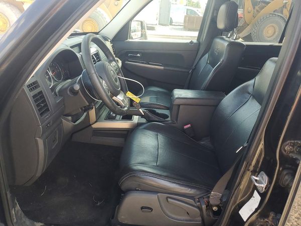 2012 JEEP LIBERTY Jet