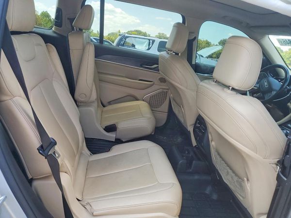 2021 JEEP GRAND CHEROKEE