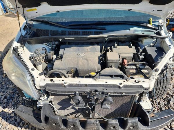 2013 TOYOTA SIENNA