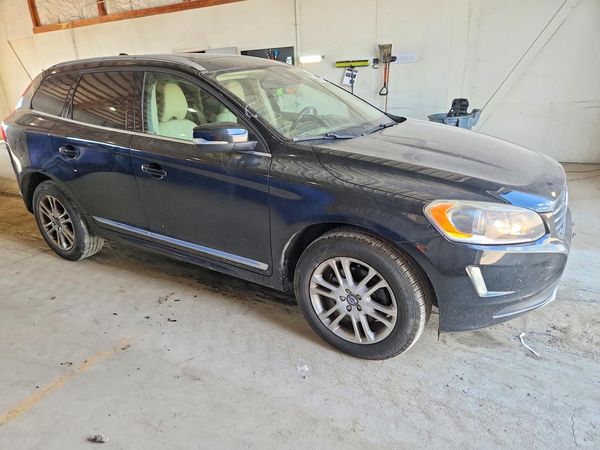 2016 VOLVO XC60
