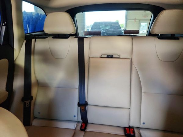 2016 VOLVO XC60