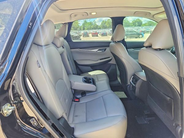 2024 INFINITI QX50