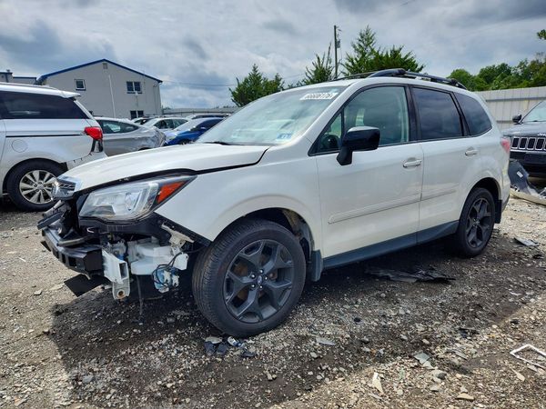 2018 SUBARU FORESTER Premium+ES