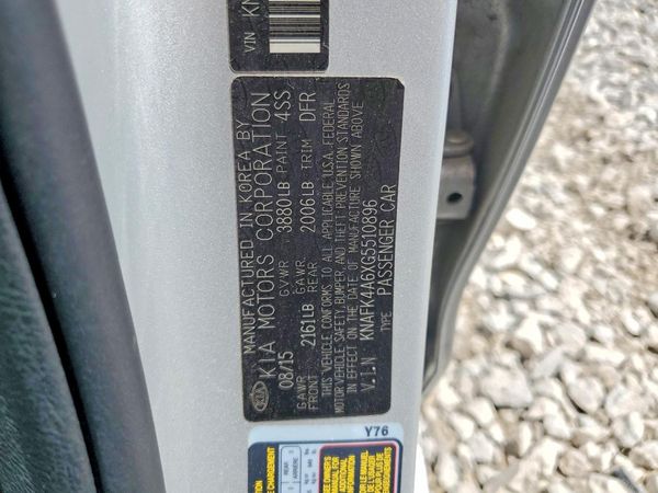 2016 KIA FORTE GL (Middle-Low Grade)