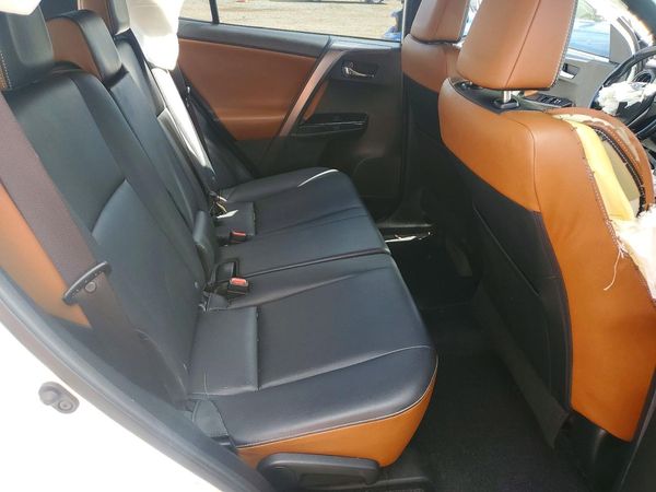 2016 TOYOTA RAV4