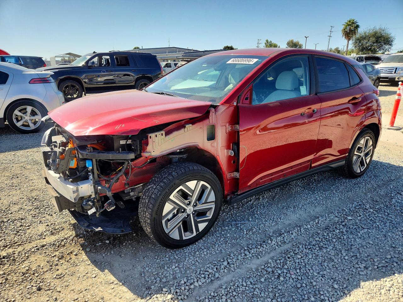 2023 HYUNDAI KONA SE