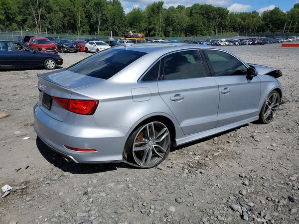 2015 AUDI S3