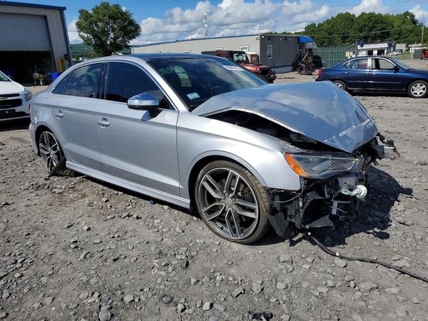 2015 AUDI S3