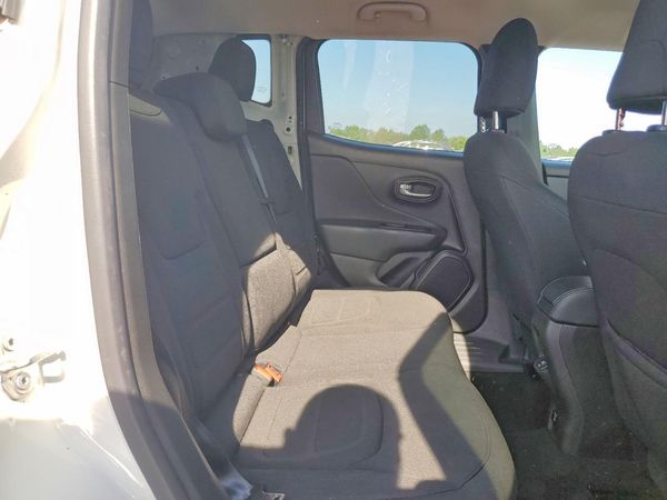 2022 JEEP RENEGADE Latitude, Longitude