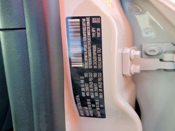 2022 JEEP RENEGADE Latitude, Longitude