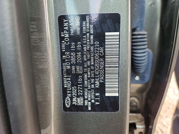 2025 HYUNDAI ELANTRA SE