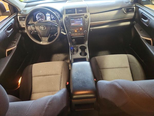 2016 TOYOTA CAMRY