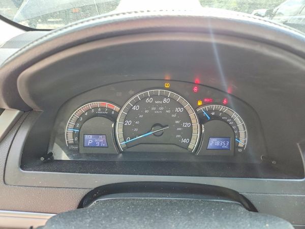 2012 TOYOTA CAMRY