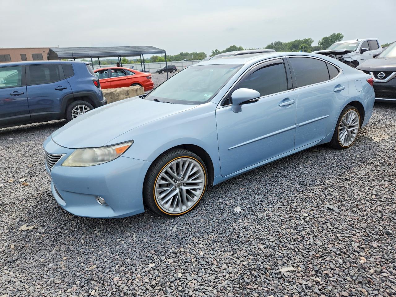 2013 LEXUS ES