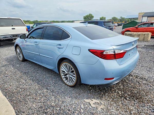 2013 LEXUS ES