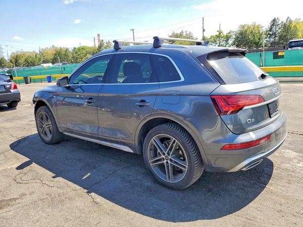 2021 AUDI Q5 E