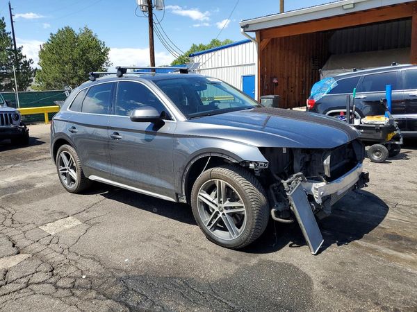2021 AUDI Q5 E
