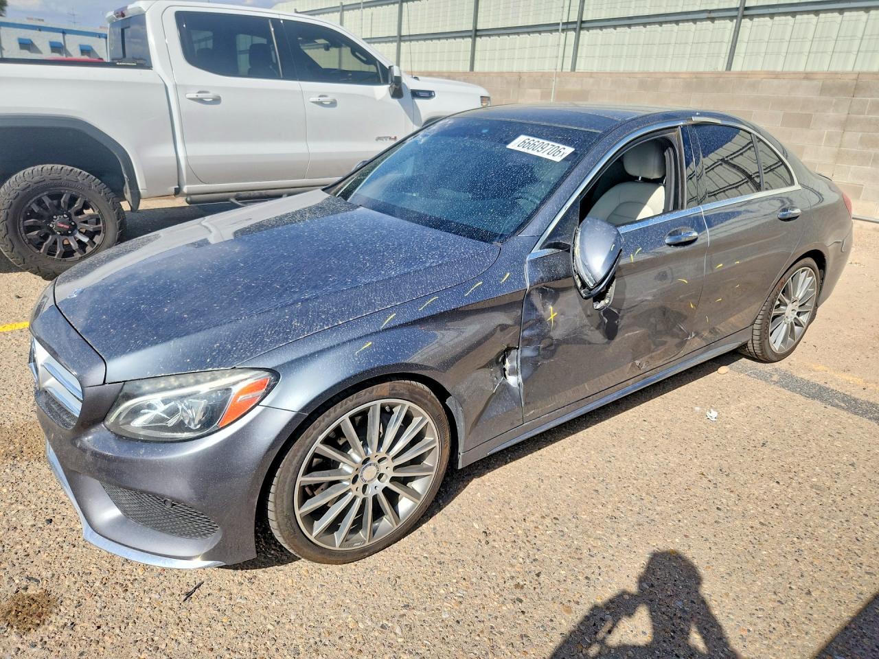 2017 MERCEDES-BENZ C C300