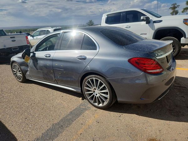 2017 MERCEDES-BENZ C C300